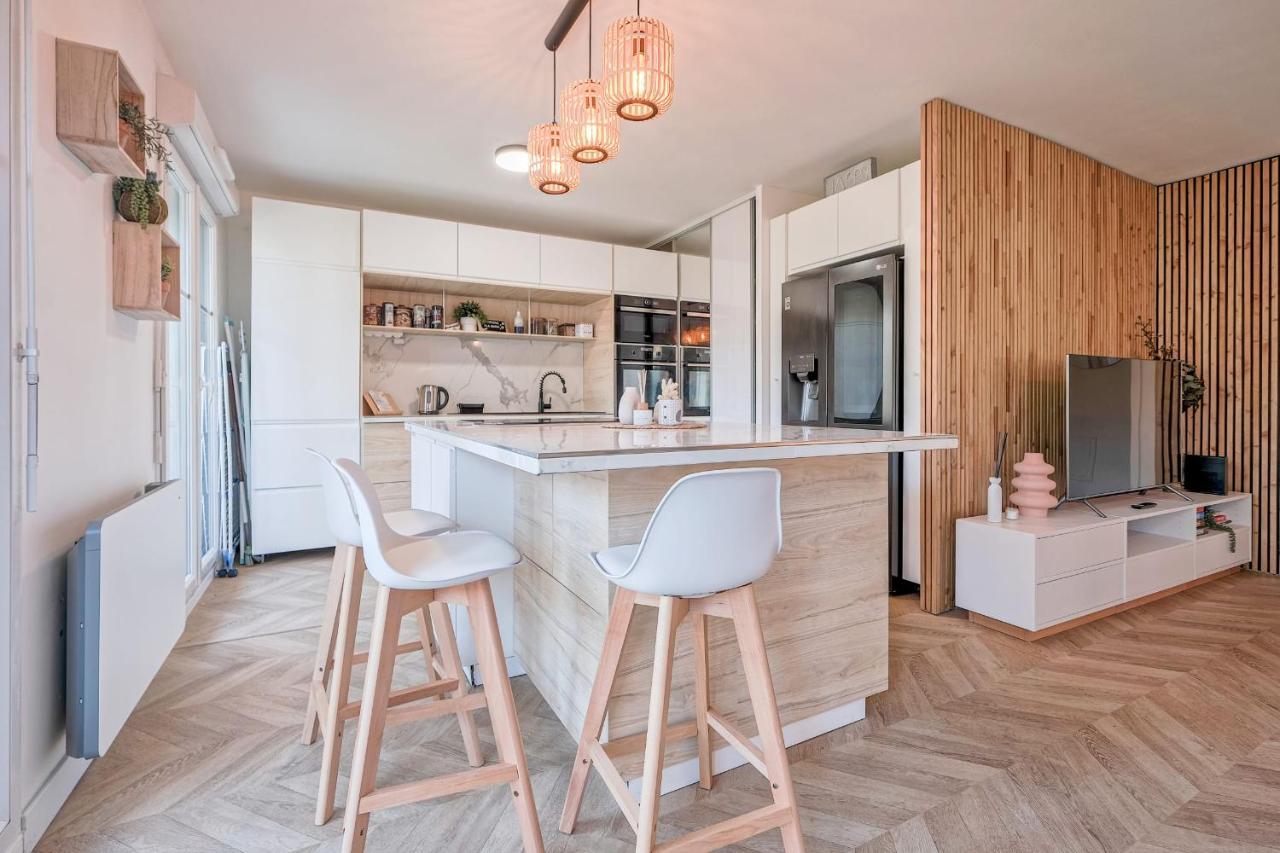 Emma - F3 Apartment With A Garden Монтеврен Екстериор снимка