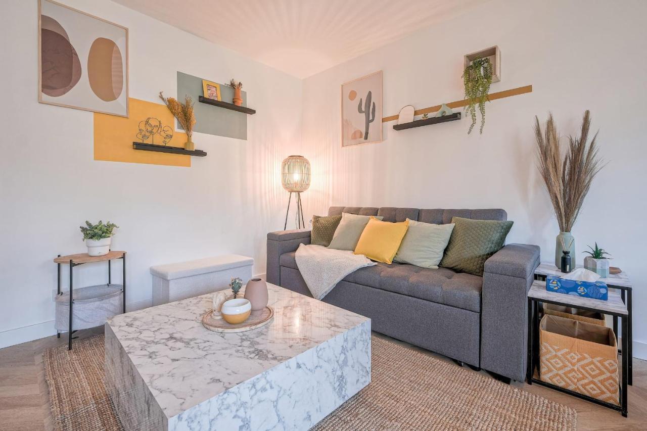 Emma - F3 Apartment With A Garden Монтеврен Екстериор снимка
